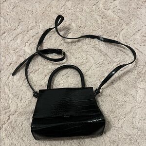 Forever 21 Black Croc-Textured Crossbody Bag
